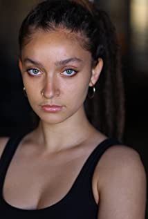 Carli McIntyre