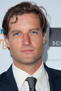 Axle Whitehead