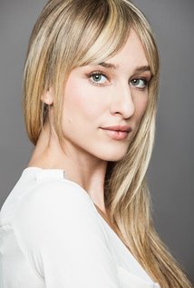 Hannah Leder