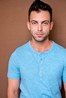 Derek Petropolis
